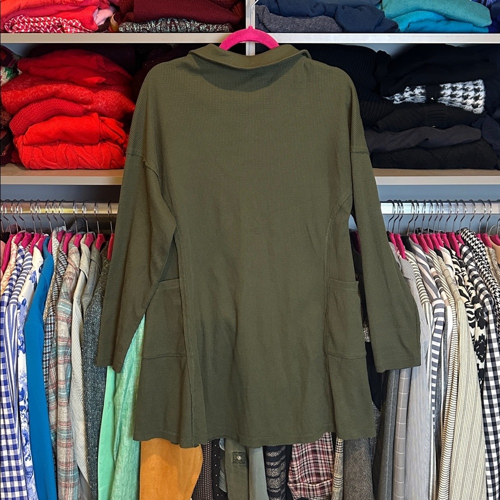 New In Olive Front Button 2 Pocket Long Sleeve Dr… - image 3